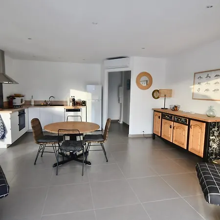 60m2 Avec Piscine Privee Dans Oletta (Corsica)